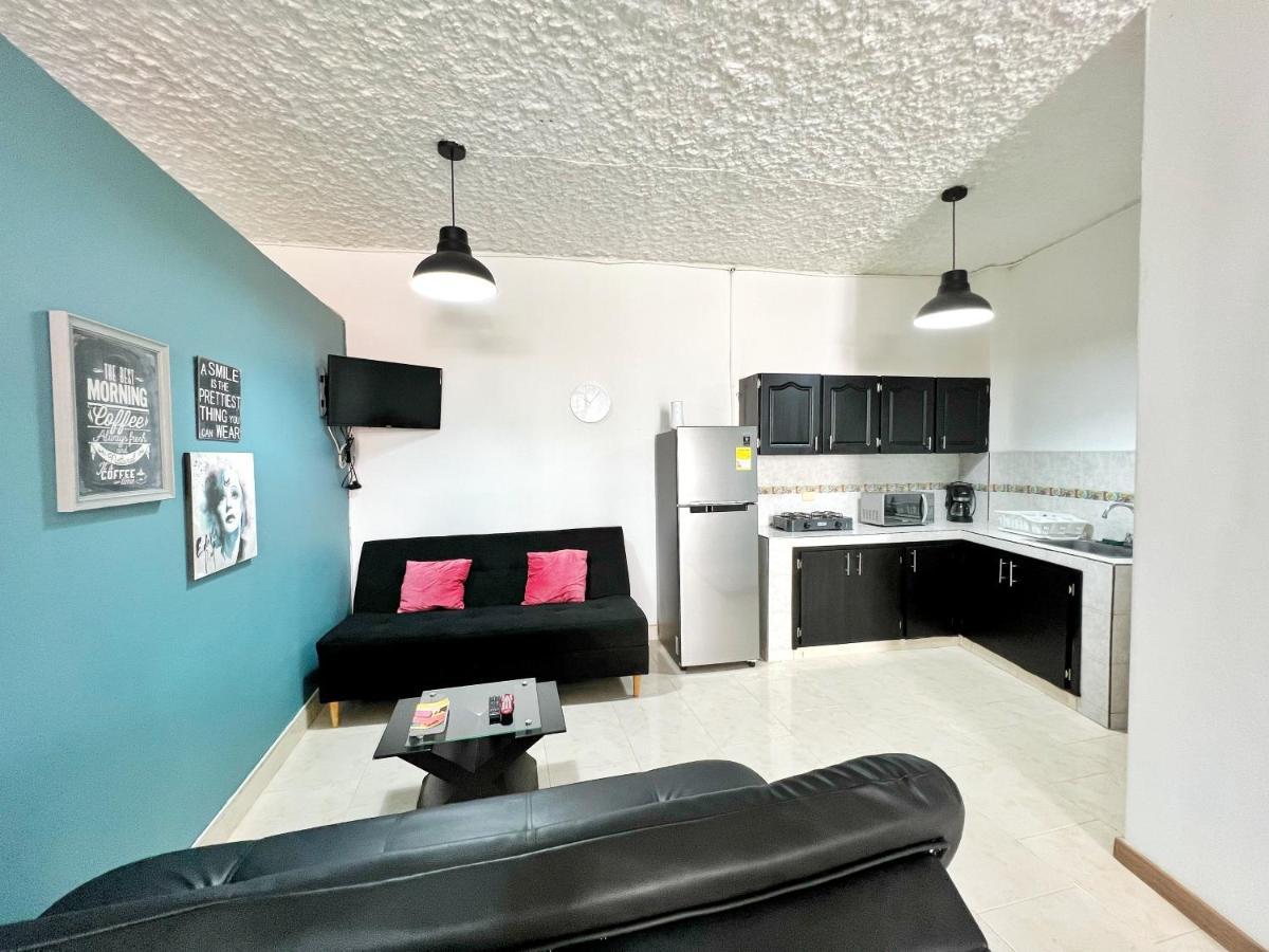 Apartahotel Circunvalar By Parceros Group Pereira Esterno foto