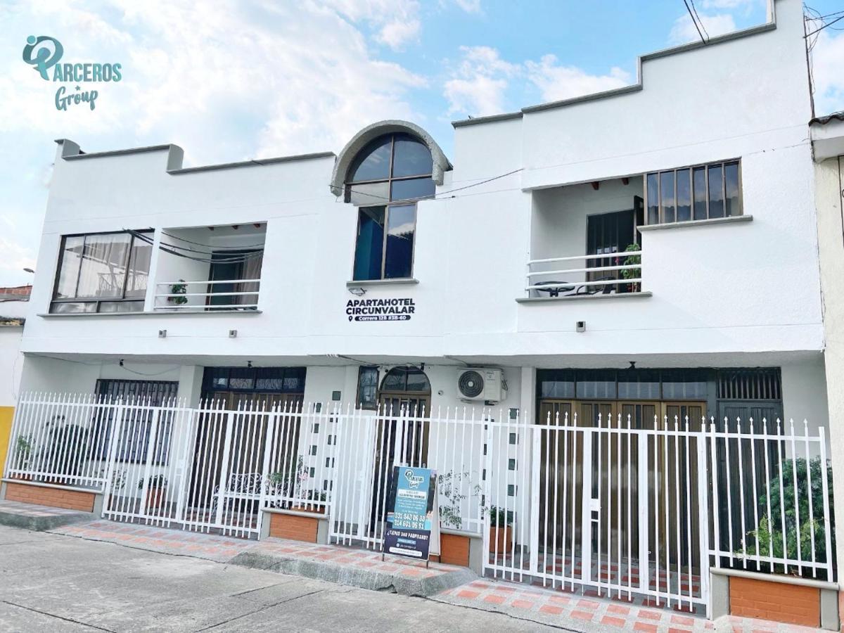 Apartahotel Circunvalar By Parceros Group Pereira Esterno foto