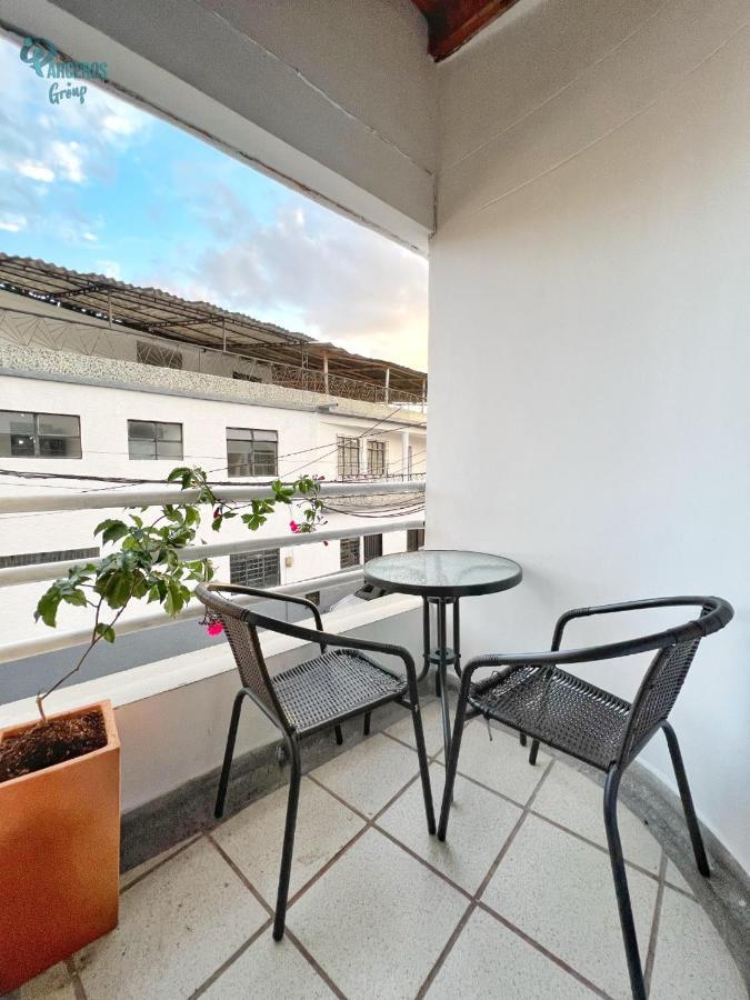 Apartahotel Circunvalar By Parceros Group Pereira Esterno foto