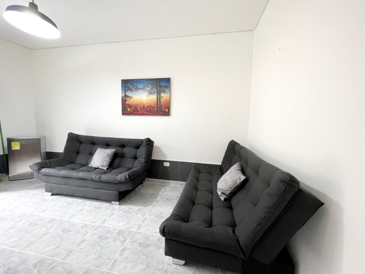 Apartahotel Circunvalar By Parceros Group Pereira Esterno foto