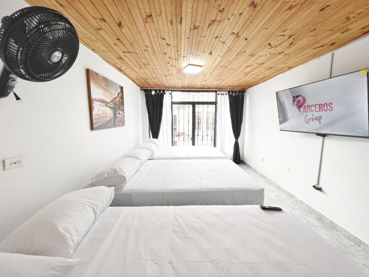 Apartahotel Circunvalar By Parceros Group Pereira Esterno foto