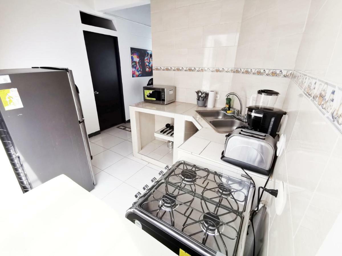 Apartahotel Circunvalar By Parceros Group Pereira Esterno foto